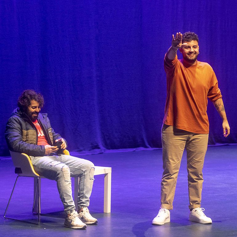 JUAN AMADEO PRESENTA AVANGELIO EL BATEL CARTAGENA