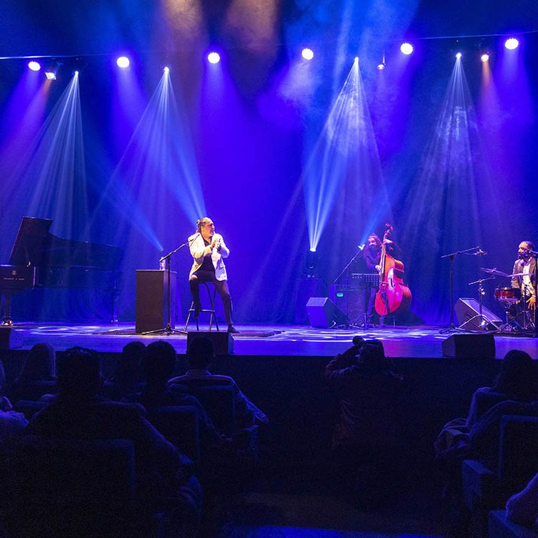 DIEGO EL CIGALA 20 AÑOS DE LÁGRIMAS NEGRAS EL BATEL CARTAGENA