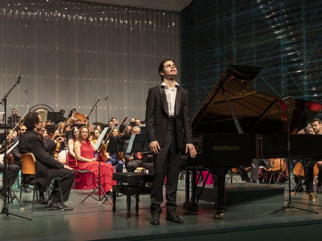 XXV EDICIÓN CONCIERTO EXTRAORDINARIO ENTRE CUERDAS Y METALES EL BATEL CARTAGENA