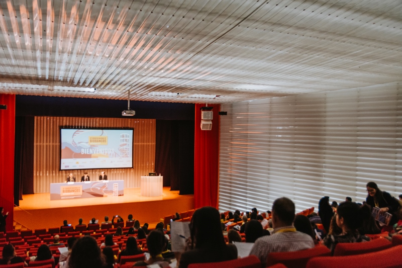 Sala B en Auditorio El Batel, Cartagena. Congreso Biobancos 2017.