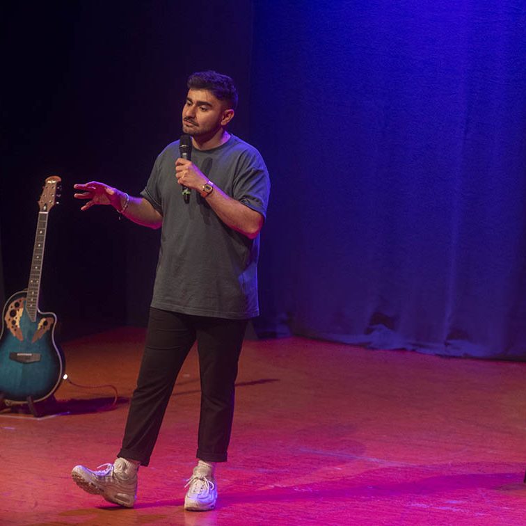 DAVID PUERTO presenta ‘PIZPIRETO’ EL BATEL CARTAGENA