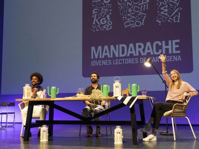 ENCUENTRO CON LOS 3 AUTORES FINALISTAS PREMIO MANDARACHE 2023 EL BATEL CARTAGENA