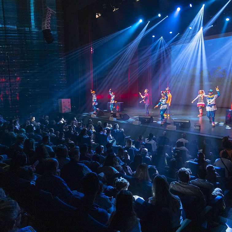 PICA PICA PRESENTA 'EL PATIO DE MI CASA' EL BATEL CARTAGENA