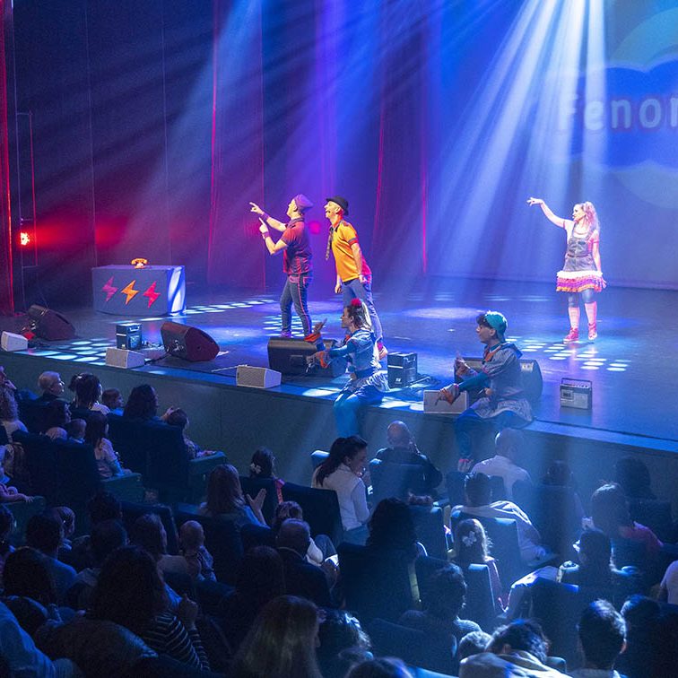 PICA PICA PRESENTA 'EL PATIO DE MI CASA' EL BATEL CARTAGENA