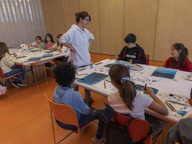 TALLER INFANTIL ‘LETTERING Y ACUARELA’ EL BATEL CARTAGENA