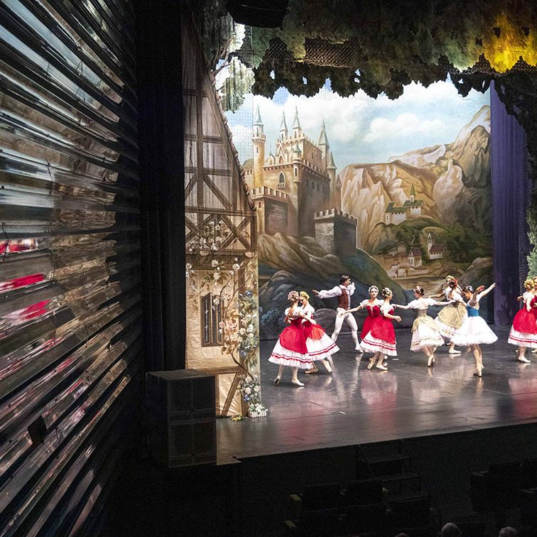 INTERNATIONAL BALLET COMPANY PRESENTA GISELLE EL BATEL CARTAGENA
