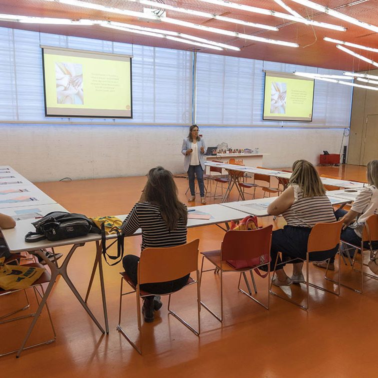 JORNADAS EDUCATIVAS EDELVIVES 'CÓMETE EL MUNDO' EL BATEL CARTAGENA