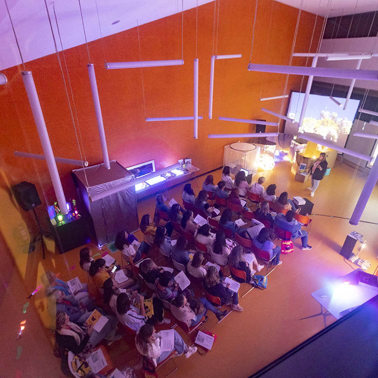 JORNADAS EDUCATIVAS EDELVIVES 'CÓMETE EL MUNDO' EL BATEL CARTAGENA