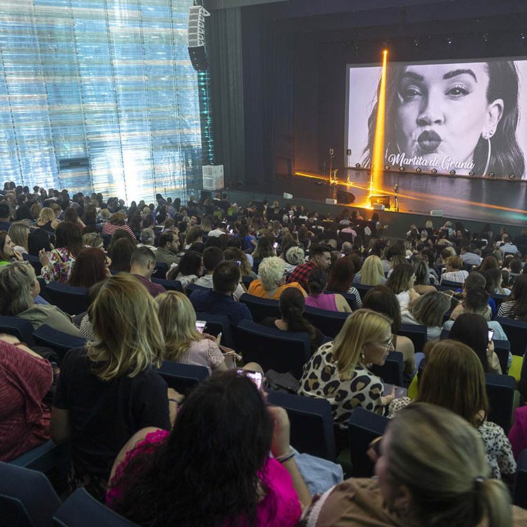 MARTITA DE GRANÁ PRESENTA ¡MARTITA SEA! EL BATEL CARTAGENA
