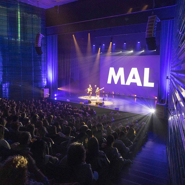 MARTITA DE GRANÁ PRESENTA ¡MARTITA SEA! EL BATEL CARTAGENA