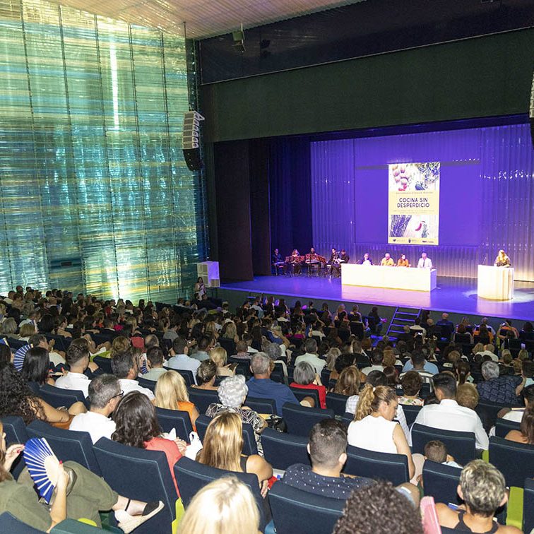 ISEN FORMACIÓN PROFESIONAL, ACTO DE GRADUACIÓN E IMPOSICIÓN DE BECAS ALUMNOS EL BATEL CARTAGENA