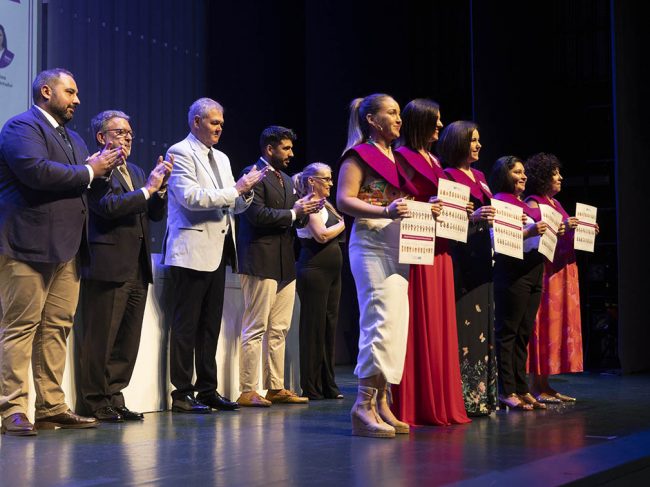 ISEN FORMACIÓN PROFESIONAL, ACTO DE GRADUACIÓN E IMPOSICIÓN DE BECAS ALUMNOS EL BATEL CARTAGENA