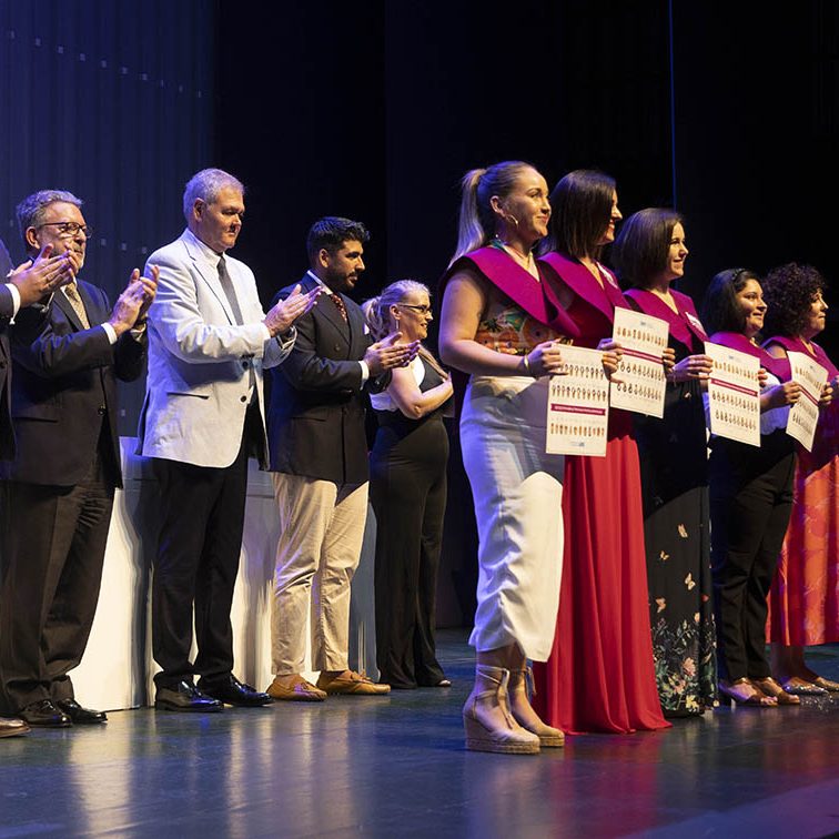 ISEN FORMACIÓN PROFESIONAL, ACTO DE GRADUACIÓN E IMPOSICIÓN DE BECAS ALUMNOS EL BATEL CARTAGENA