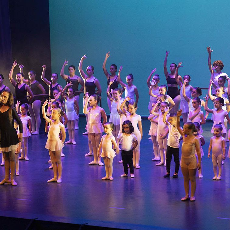 CARMEN BAÑOS XLI FESTIVAL DE DANZA EL BATEL CARTAGENA
