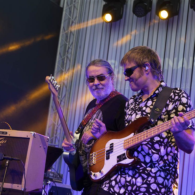 PISTONES EN LAS XTRAORDINARY NIGHTS EL BATEL CARTAGENA