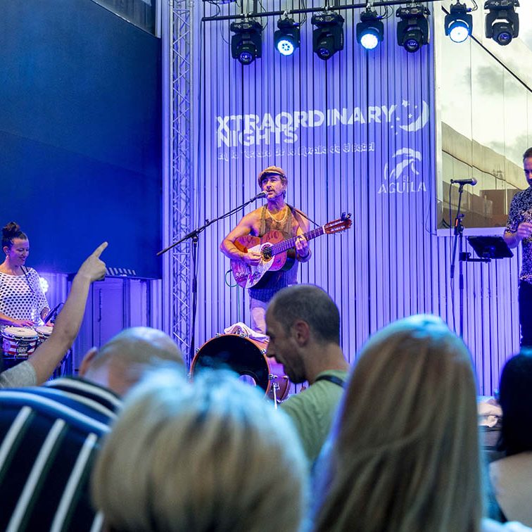 MUCHACHITO BOMBO INFIERNO EN LAS XTRAORDINARY NIGHTS EL BATEL CARTAGENA