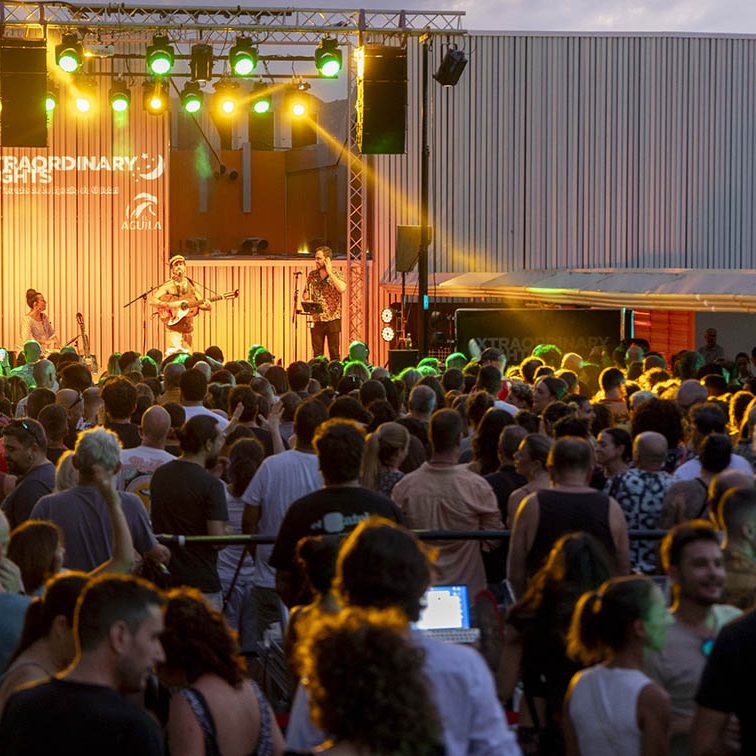 MUCHACHITO BOMBO INFIERNO EN LAS XTRAORDINARY NIGHTS EL BATEL CARTAGENA