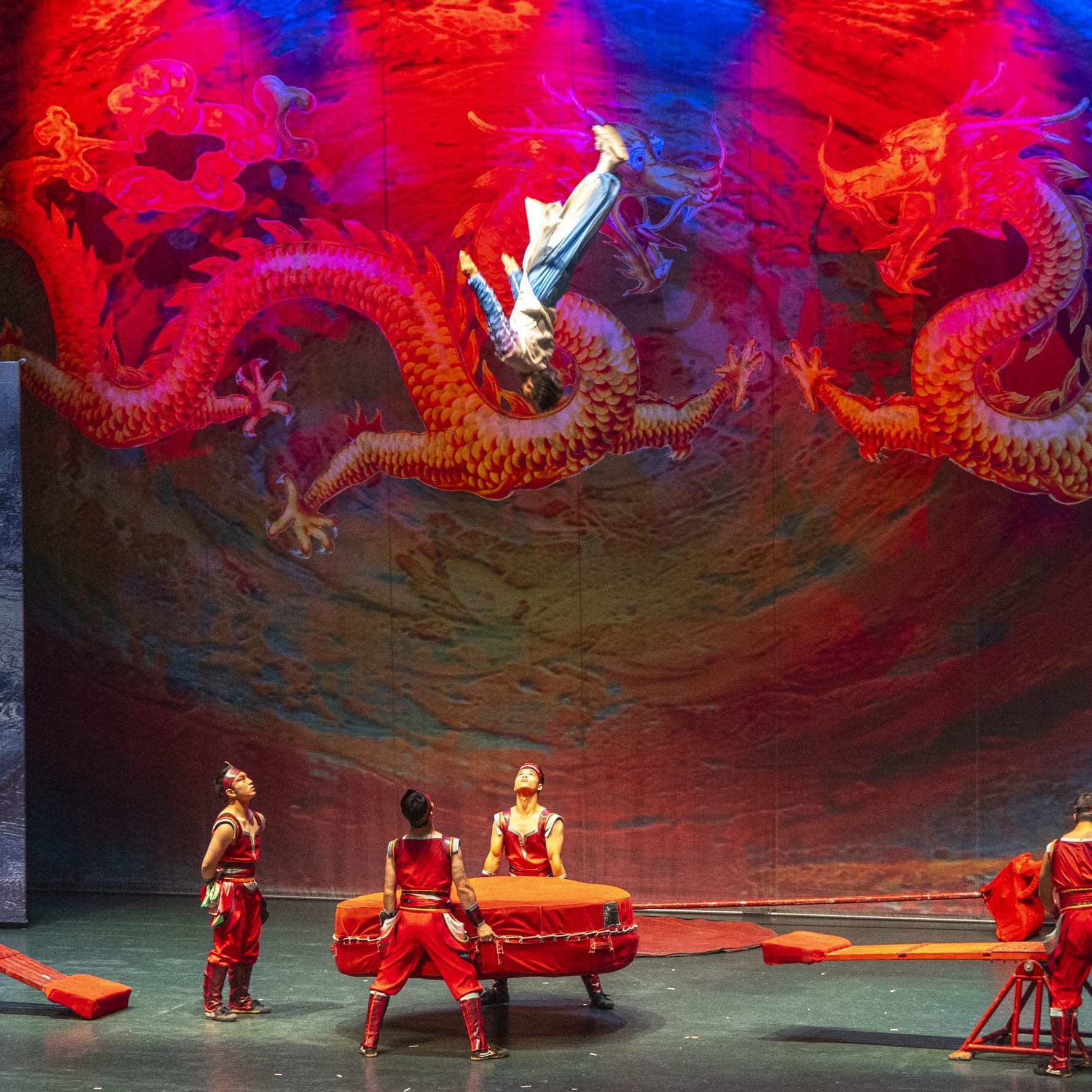 GRAN CIRCO ACROBÁTICO DE CHINA EL BATEL CARTAGENA