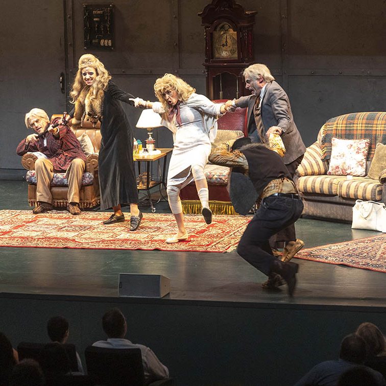 'FOREVER YOUNG' EL BATEL CARTAGENA