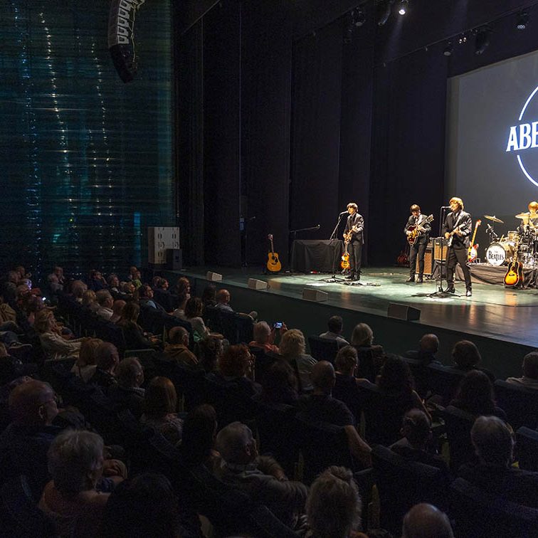 ABBEY ROAD PRESENTAN THE BEATLES SHOW EL BATEL CARTAGENA