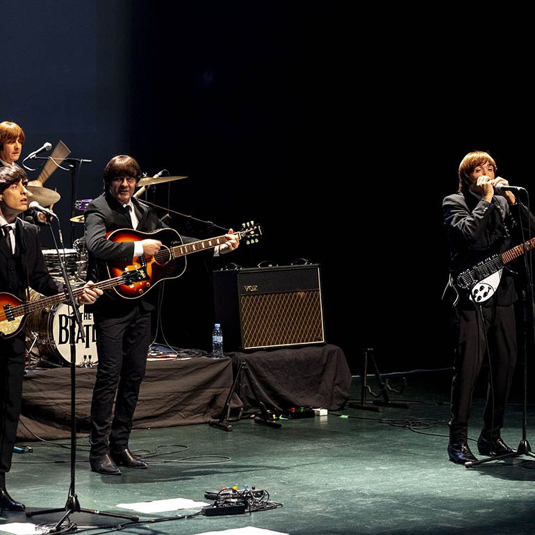 ABBEY ROAD PRESENTAN THE BEATLES SHOW EL BATEL CARTAGENA