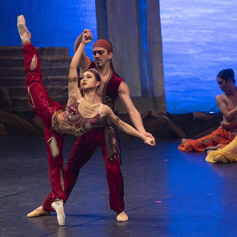 BALLET DE KIEV PRESENTA EL CORSARIO EL BATEL CARTAGENA