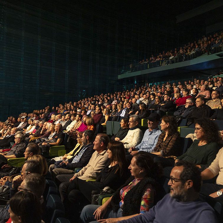 bROTHERS iN bAND presentando: ‘The Very Best of dIRE sTRAITS’ EL BATEL CARTAGENA