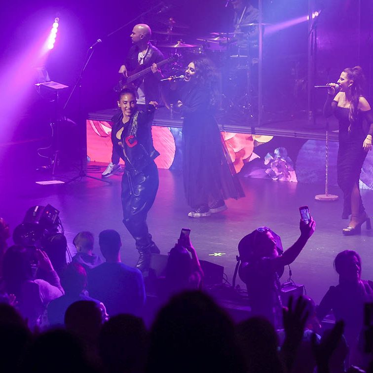 INDIA MARTÍNEZ PRESENTA 'NUESTRO MUNDO TOUR' EL BATEL CARTAGENA