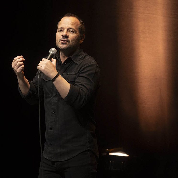 ANGEL MARTÍN PRESENTA ‘PUNTO PARA LOS LOCOS’ EL BATEL CARTAGENA