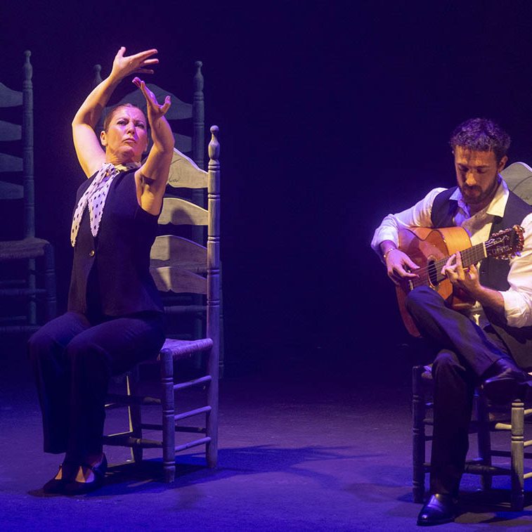 SARA BARAS PRESENTA ‘VUELA’ EL BATEL CARTAGENA