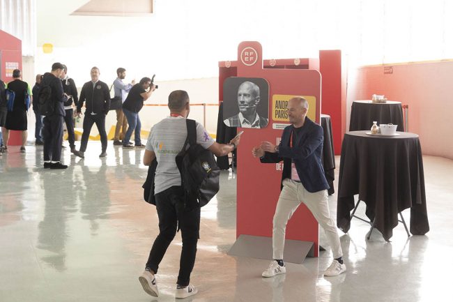 III CONGRESO INTERNACIONAL DE ENTRENADORES DE FÚTBOL SALA RFEF III CONGRESO INTERNACIONAL DE ENTRENADORES DE FÚTBOL SALA RFEF EL BATEL CARTAGENA