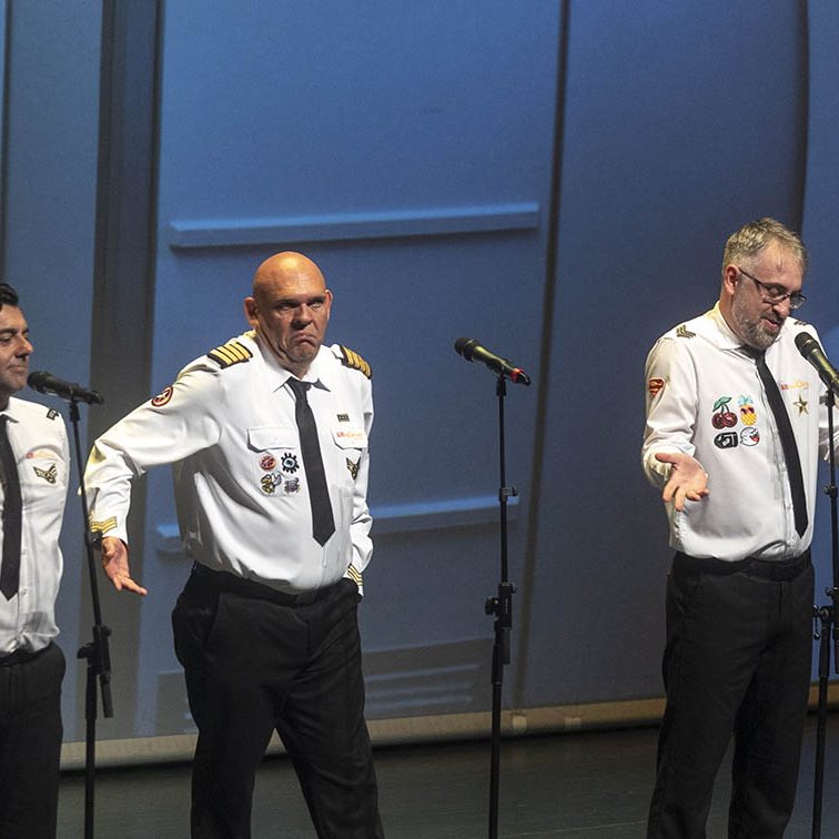 COMANDANTE LARA Y CIA 'VIAJE CON NOSOTROS' EL BATEL CARTAGENA