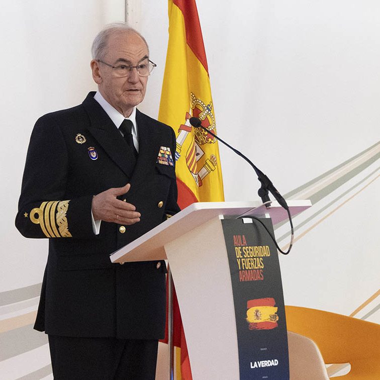AULA DE SEGURIDAD Y FUERZAS ARMADAS - LA VERDAD EL BATEL CARTAGENA