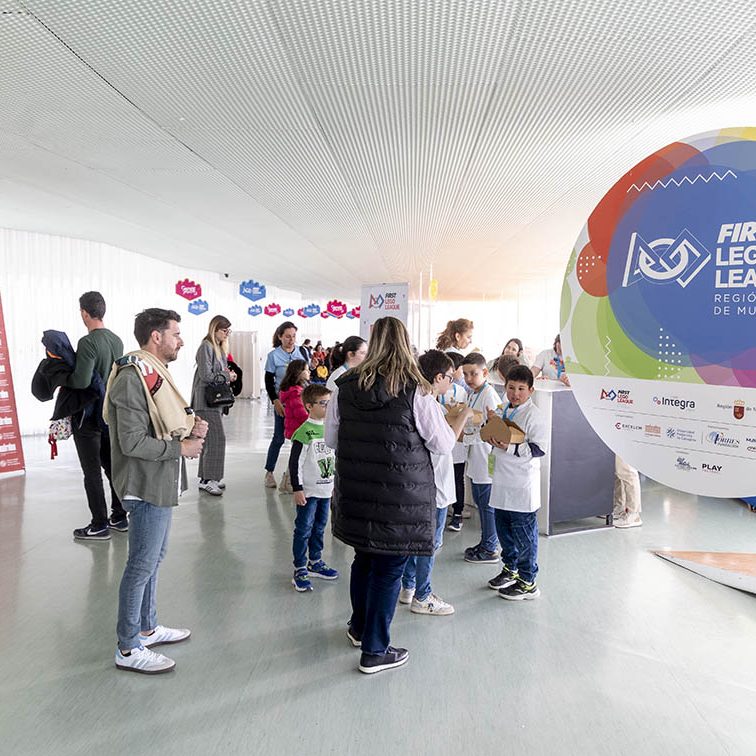 FIRST LEGO LEAGUE EL BATEL CARTAGENA