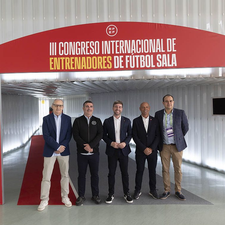 III CONGRESO INTERNACIONAL DE ENTRENADORES DE FÚTBOL SALA RFEF EL BATEL CARTAGENA