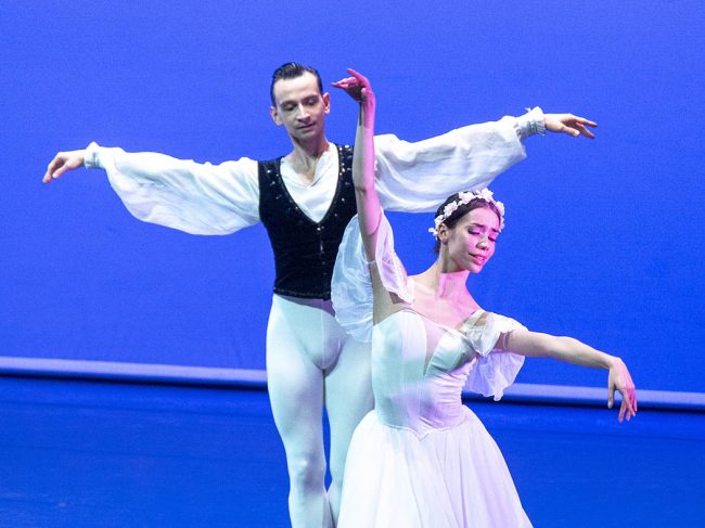 GALA SOLISTAS BALLET POR LA INTERNATIONAL BALLET COMPANY EL BATEL CARTAGENA