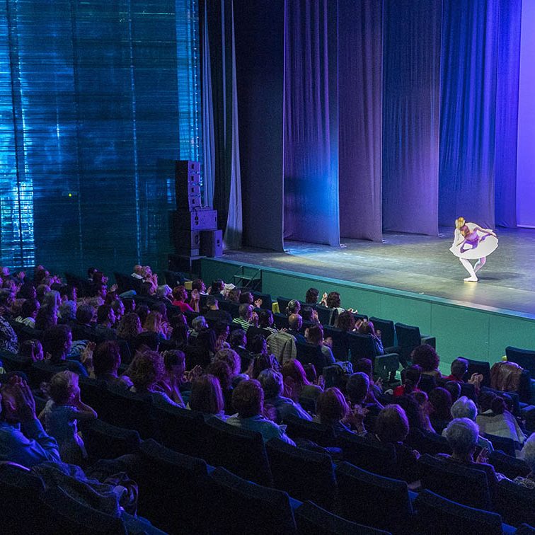 GALA SOLISTAS BALLET POR LA INTERNATIONAL BALLET COMPANY EL BATEL CARTAGENA