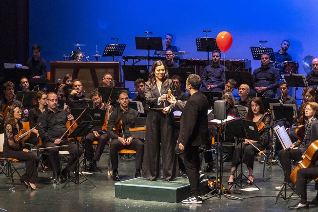 CONCIERTO EN FAMILIA de la OSRM ‘EL APRENDIZ DE BRUJO’ CON JORGE BLASS CONCIERTO EN FAMILIA de la OSRM 'EL APRENDIZ DE BRUJO' CON JORGE BLASS EL BATEL CARTAGENA