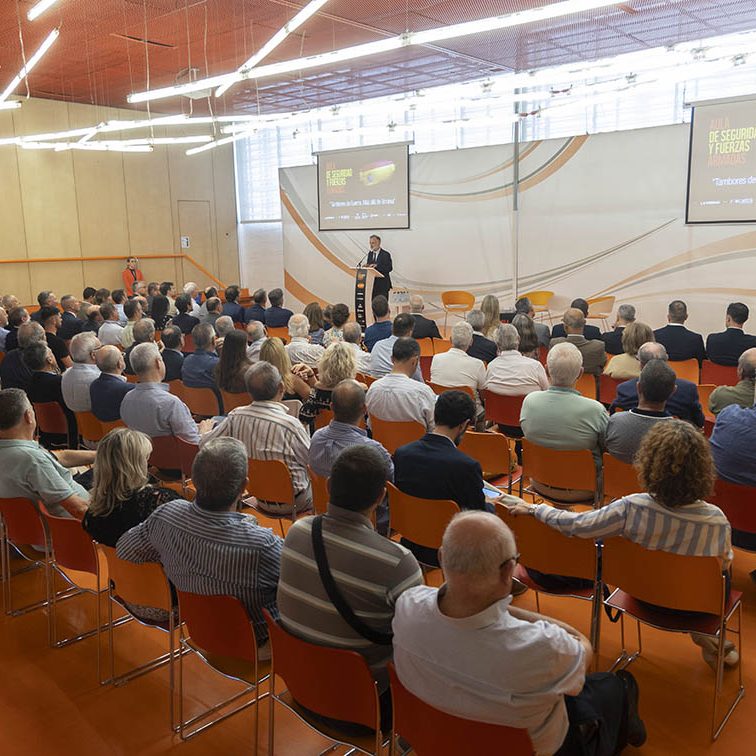 LA VERDAD AULA DE SEGURIDAD Y FUERZAS ARMADAS 'TAMBORES DE GUERRA' EL BATEL CARTAGENA