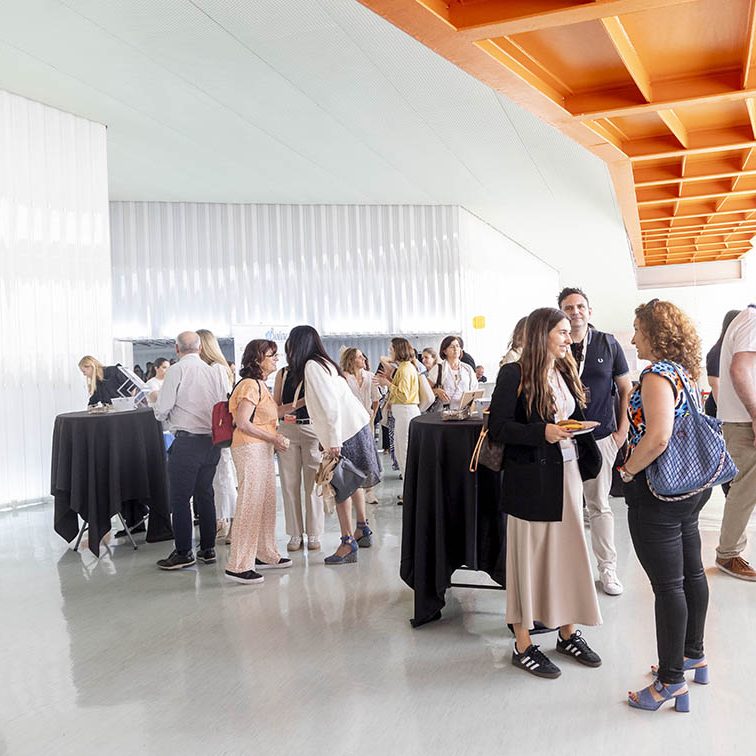 XLV REUNIÓN ANUAL DE LA SOCIEDAD ESPAÑOLA DE NEUMOLOGIA PEDIÁTRICA EL BATEL CARTAGENA