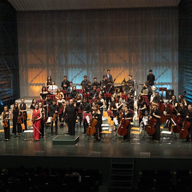 GALA DE CLAUSURA Y ENTREGA DE PREMIOS CERTAMEN ‘ENTRE CUERDAS Y METALES’ EL BATEL CARTAGENA
