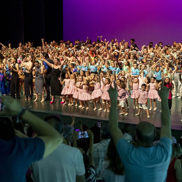 XIII GALA FIN DE CURSO ISA & CRISTOPHER ESCUELA DE BAILE EL BATEL CARTAGENA