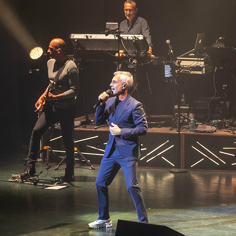 SERGIO DALMA 'SONRÍE PORQUE ESTÁS EN LA FOTO' EL BATEL CARTAGENA