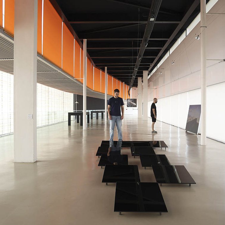 PHOTOESPAÑA 2024 'COSMOLOGÍA. THE KEEPERS OF LIGHT' ROSELL MESEGUER EL BATEL CARTAGENA