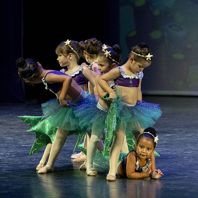 ESCUELA DE DANZA ANA LOPEZ OBRA BALLET BARBIE EL BATEL CARTAGENA
