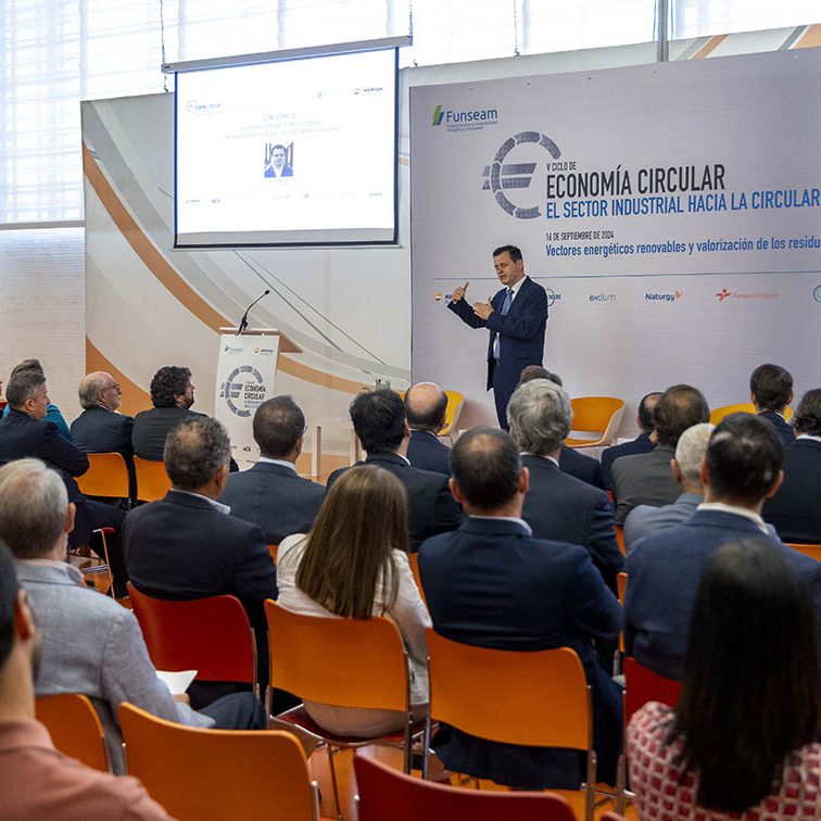 V CICLO DE ECONOMÍA CIRCULAR - EL SECTOR INDUSTRIAL HACIA LA CIRCULARIDAD EL BATEL CARTAGENA