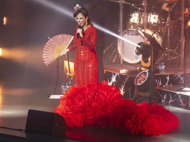 PASTORA SOLER TOUR ROSAS Y ESPINAS - 30 AÑOS EL BATEL CARTAGENA