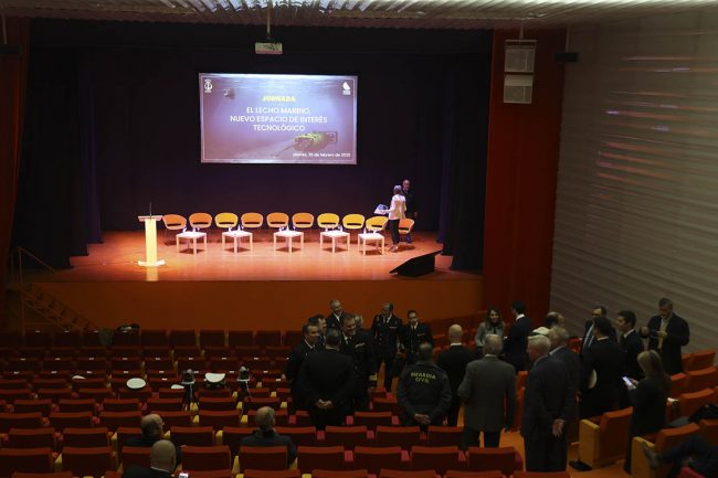 JORNADA EL LECHO MARINO ‘NUEVO ESPACIO DE INTERÉS TECNOLÓGICO’ EL BATEL CARTAGENA JORNADA EL LECHO MARINO 'NUEVO ESPACIO DE INTERÉS TECNOLÓGICO' EL BATEL CARTAGENA